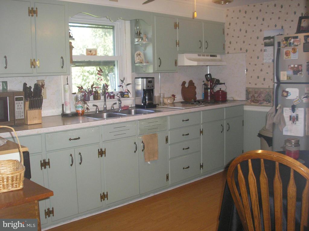 265 Resh Road Reinholds, PA 17569 - Photo 8 of 19 Gallery Image 8
