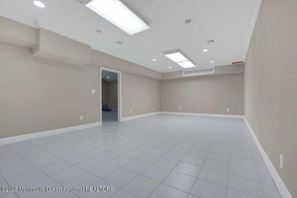 511 Passaic Avenue Spring Lake, NJ 07762 - Photo 31 of 105 059_mjb04394