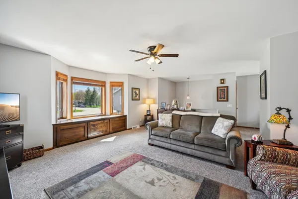 135 Karl Avenue, Belleville, WI 53508