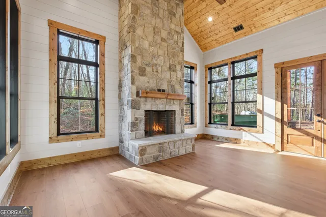 $849,500 | 8165 Bridge Creek Road, Tiger, GA 30576