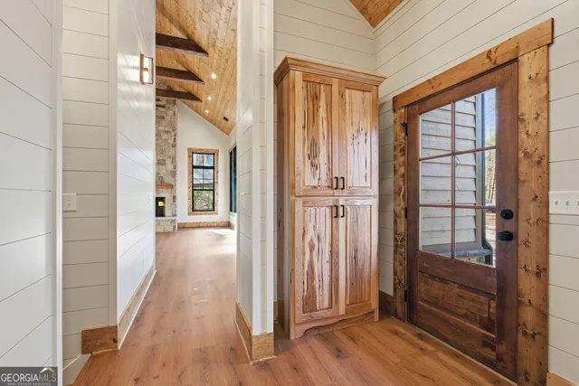 $849,500 | 8165 Bridge Creek Road, Tiger, GA 30576