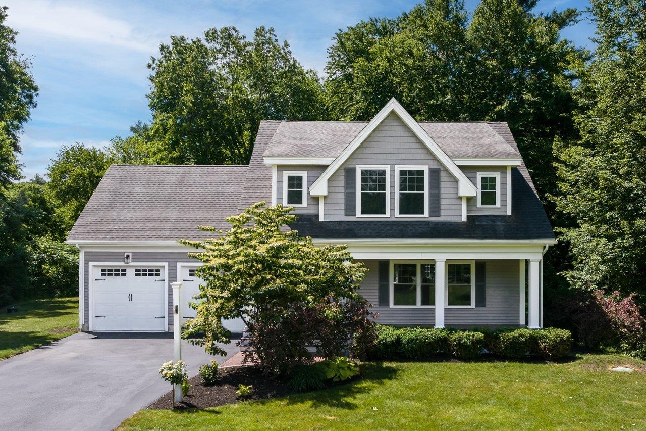 52 Tansy Avenue Stratham, NH 03885 - Photo 1 of 40