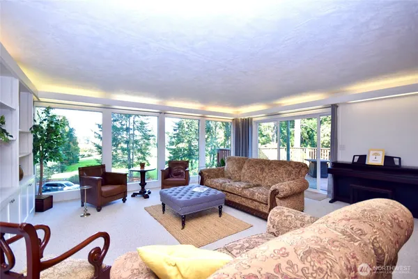 $649,900 | 136 Sunset Place, Sequim, WA 98382