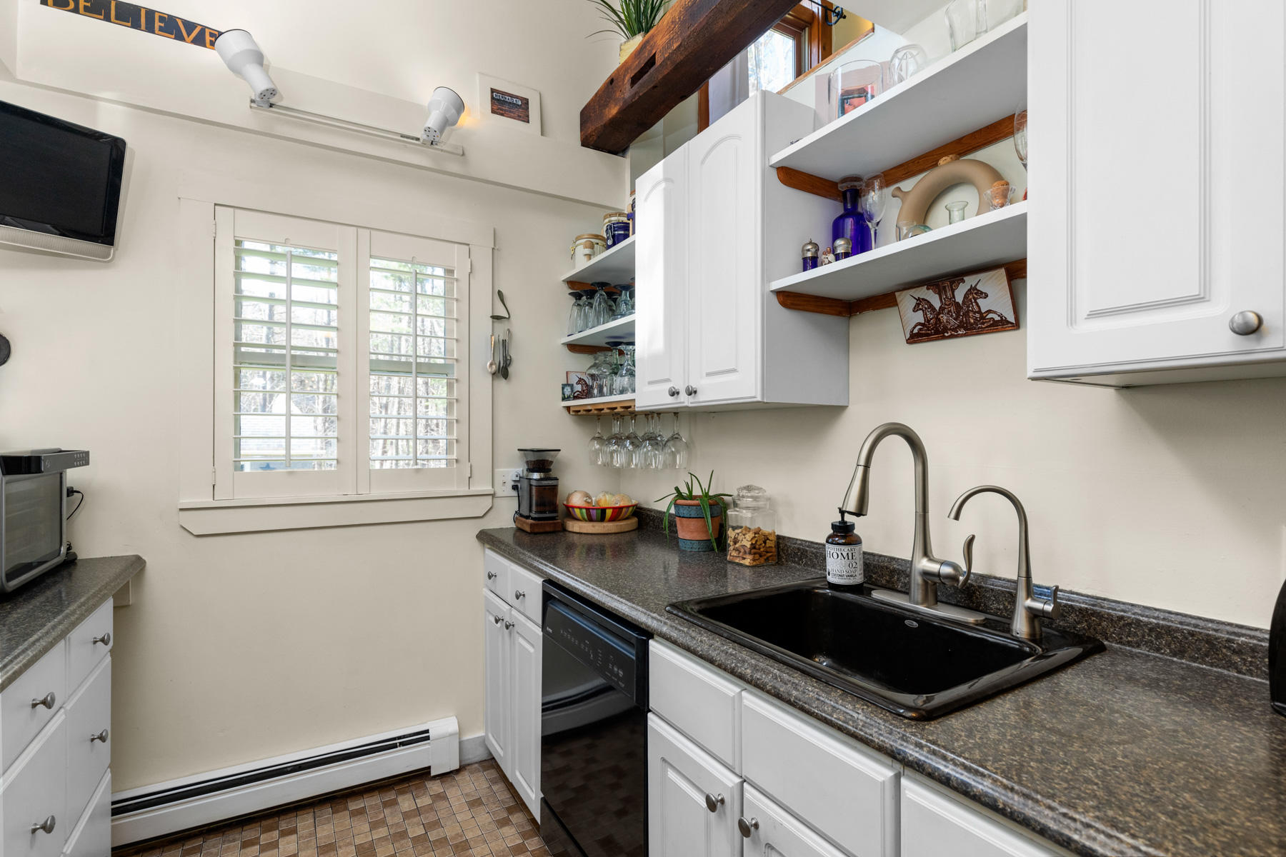 12 Simpson Hill Road York, ME 03909 - Photo 28 of 57 Secoast-Re-Photos-38
