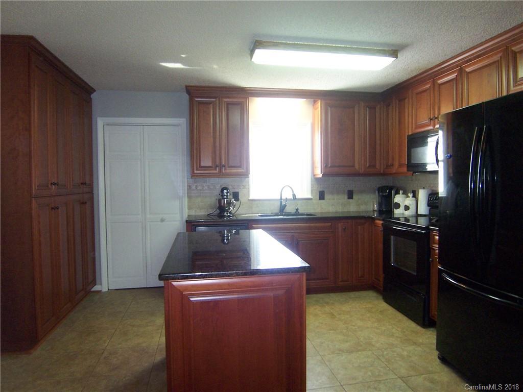 307 Old Mill Road Shelby, NC 28150 - Photo 7 of 20 Gallery Image 7