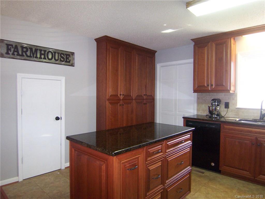 307 Old Mill Road Shelby, NC 28150 - Photo 8 of 20 Gallery Image 8