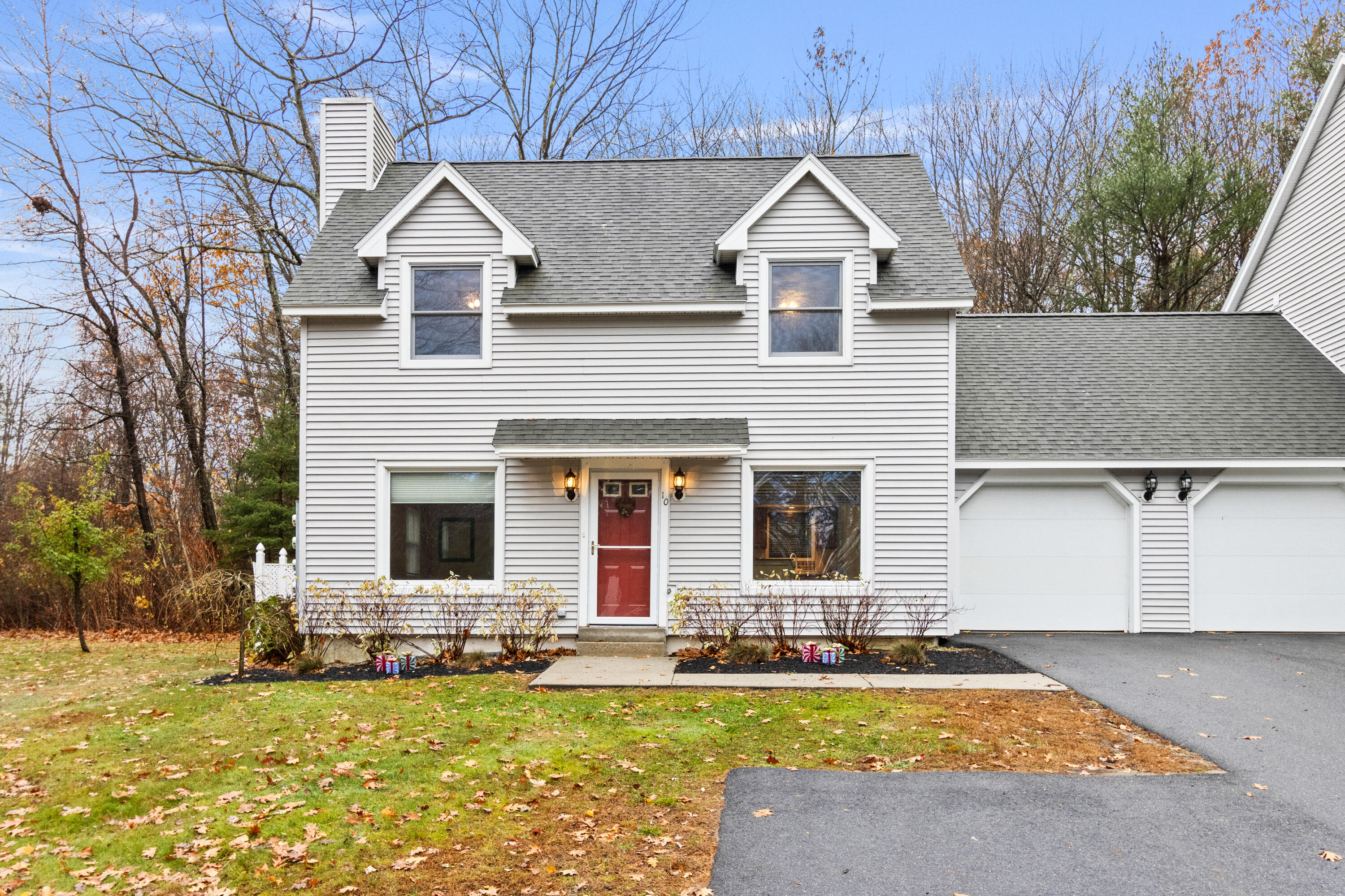 29 Old Orchard Road, Unit 10 Saco, ME 04072 - Photo 2 of 49 20251110TR-71002