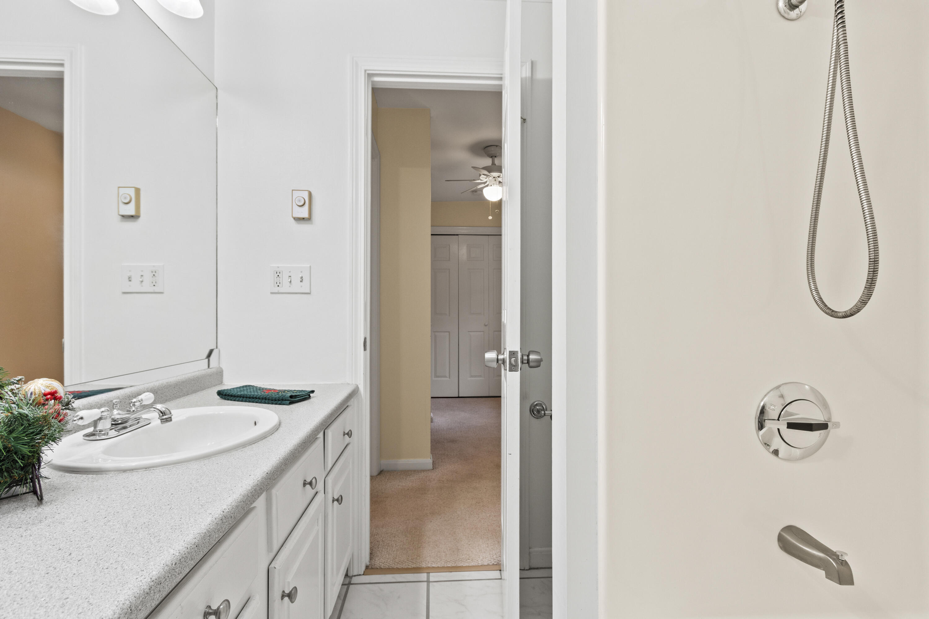 29 Old Orchard Road, Unit 10 Saco, ME 04072 - Photo 27 of 49 20251110TR-71027