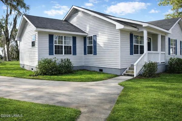 $1,530 | 1512 Lucille Place, Unit D, Port Royal, SC 29935