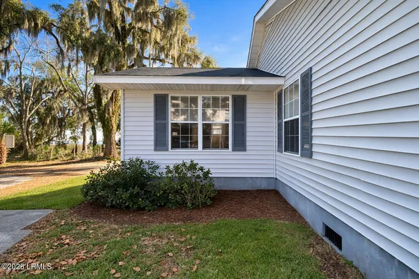 $1,530 | 1512 Lucille Place, Unit D, Port Royal, SC 29935