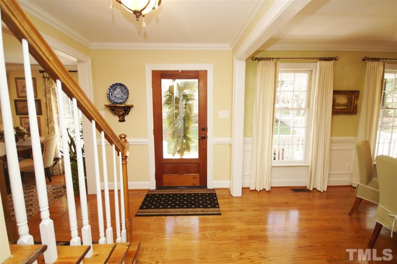 1709 Chatsworth Lane Raleigh, NC 27614 - Photo 2 of 25 Gallery Image 2