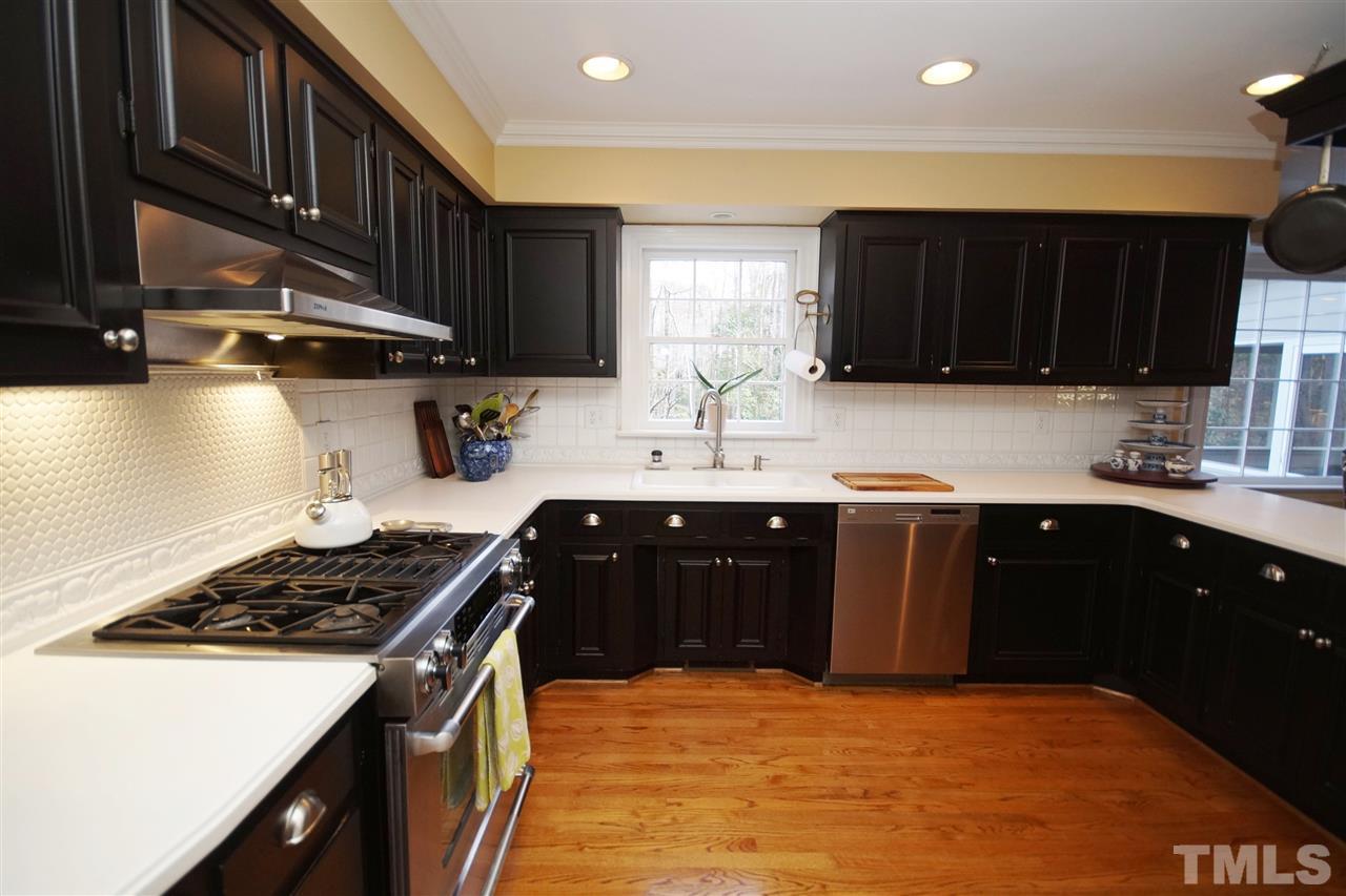 1709 Chatsworth Lane Raleigh, NC 27614 - Photo 11 of 25 Gallery Image 11