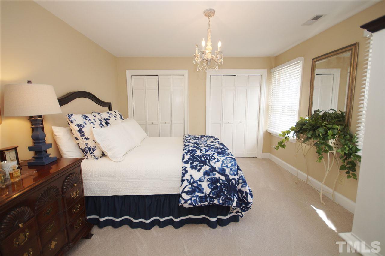1709 Chatsworth Lane Raleigh, NC 27614 - Photo 17 of 25 Gallery Image 17
