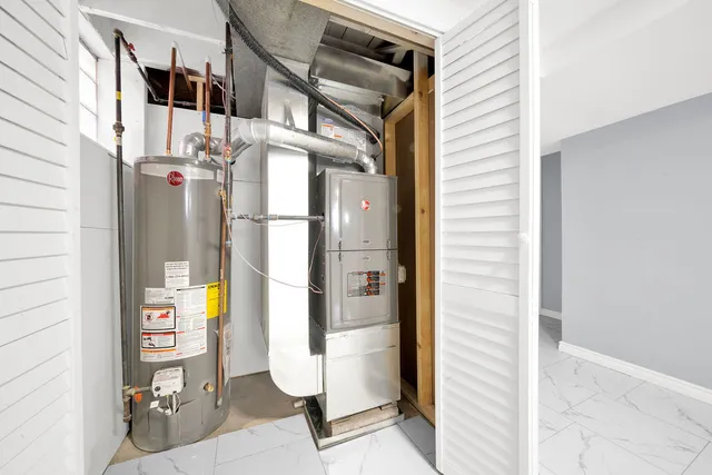 $379,900 | 7944 South Talman Avenue, Chicago, IL 60652