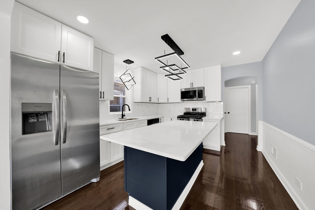 7944 South Talman Avenue Chicago, IL 60652 - Photo 3 of 27