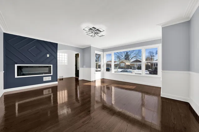 $379,900 | 7944 South Talman Avenue, Chicago, IL 60652