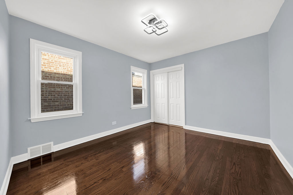 7944 South Talman Avenue Chicago, IL 60652 - Photo 10 of 27