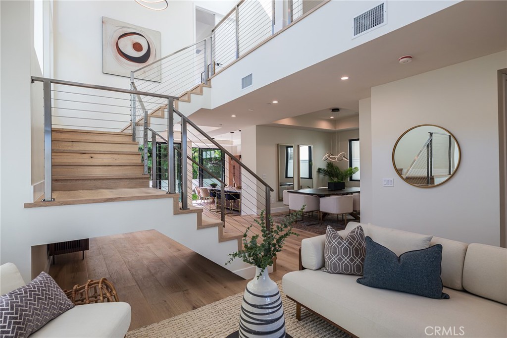 1813 Walnut Avenue Manhattan Beach, CA 90266 - Photo 11 of 73