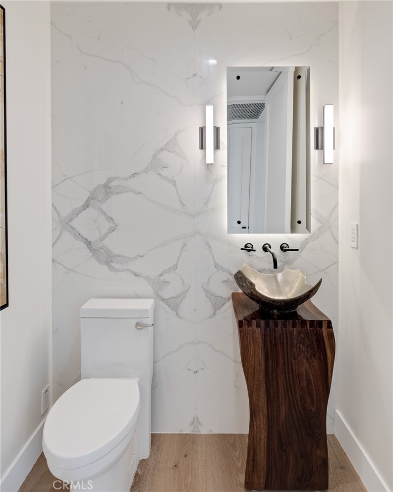 1813 Walnut Avenue Manhattan Beach, CA 90266 - Photo 14 of 73