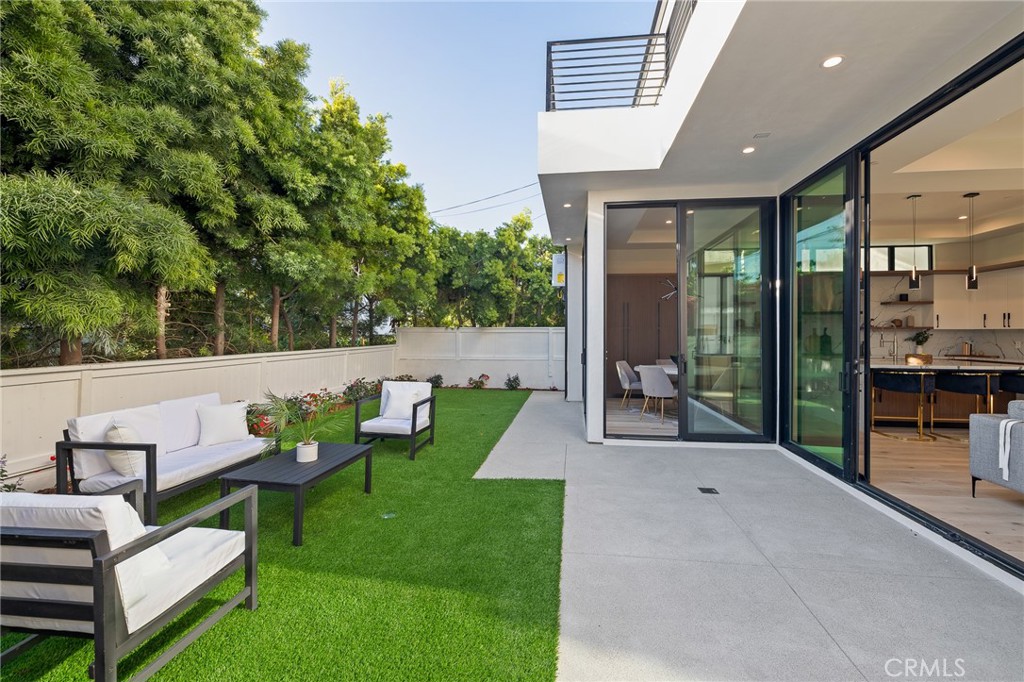 1813 Walnut Avenue Manhattan Beach, CA 90266 - Photo 40 of 73