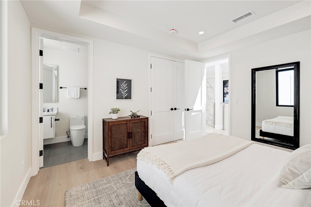 1813 Walnut Avenue Manhattan Beach, CA 90266 - Photo 57 of 73