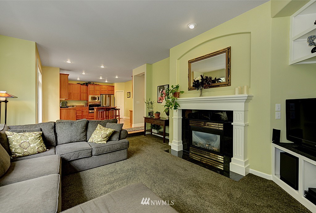 3129 174th Place Southeast Bothell, WA 98012 - Photo 8 of 15