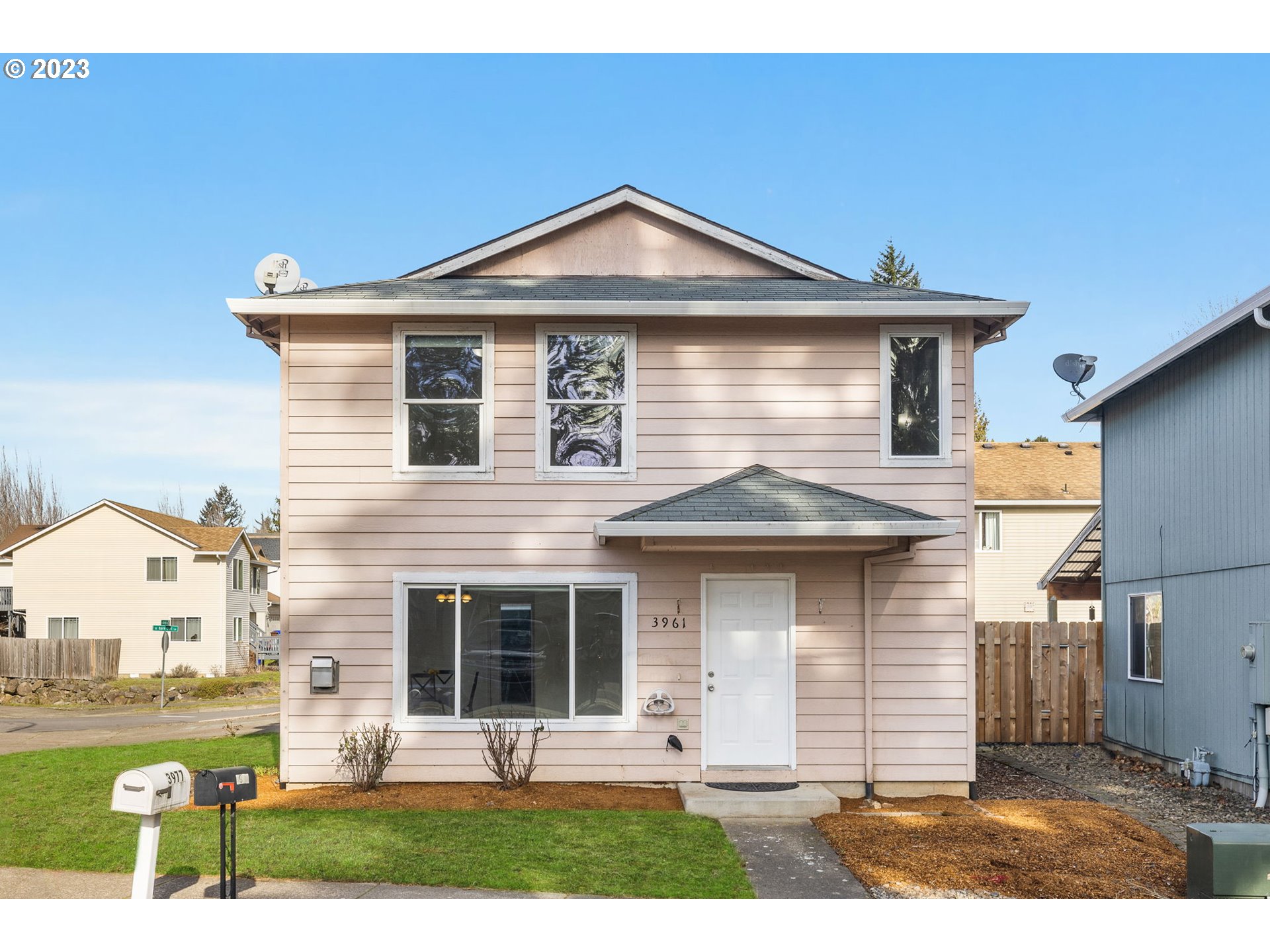 3961 Southeast Salquist Road Gresham, OR 97080 - Photo 1 of 1 Gallery Image 1