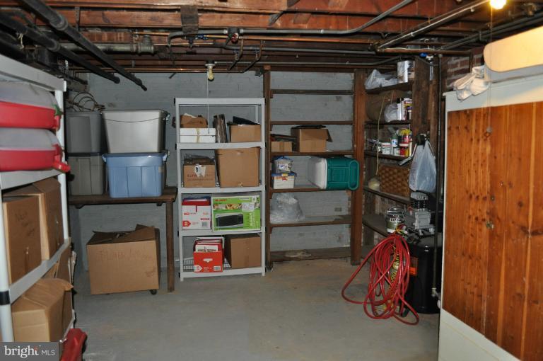 6014 Old Harford Road Baltimore, MD 21214 - Photo 16 of 27 Basement
