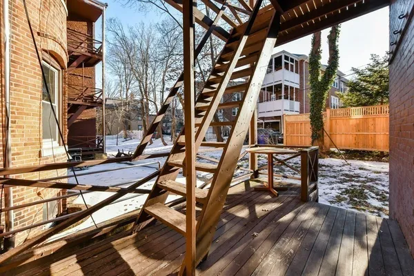 $2,600 | 36 Winchester Street, Unit 2, Brookline, MA 02446