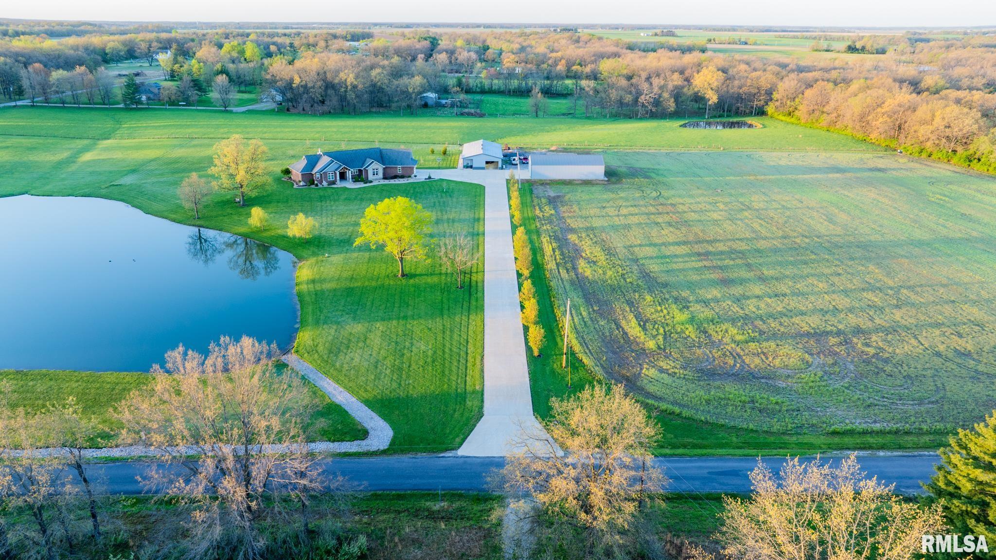 1611 East Baseline Road Centralia, IL 62801 - Photo 20 of 100