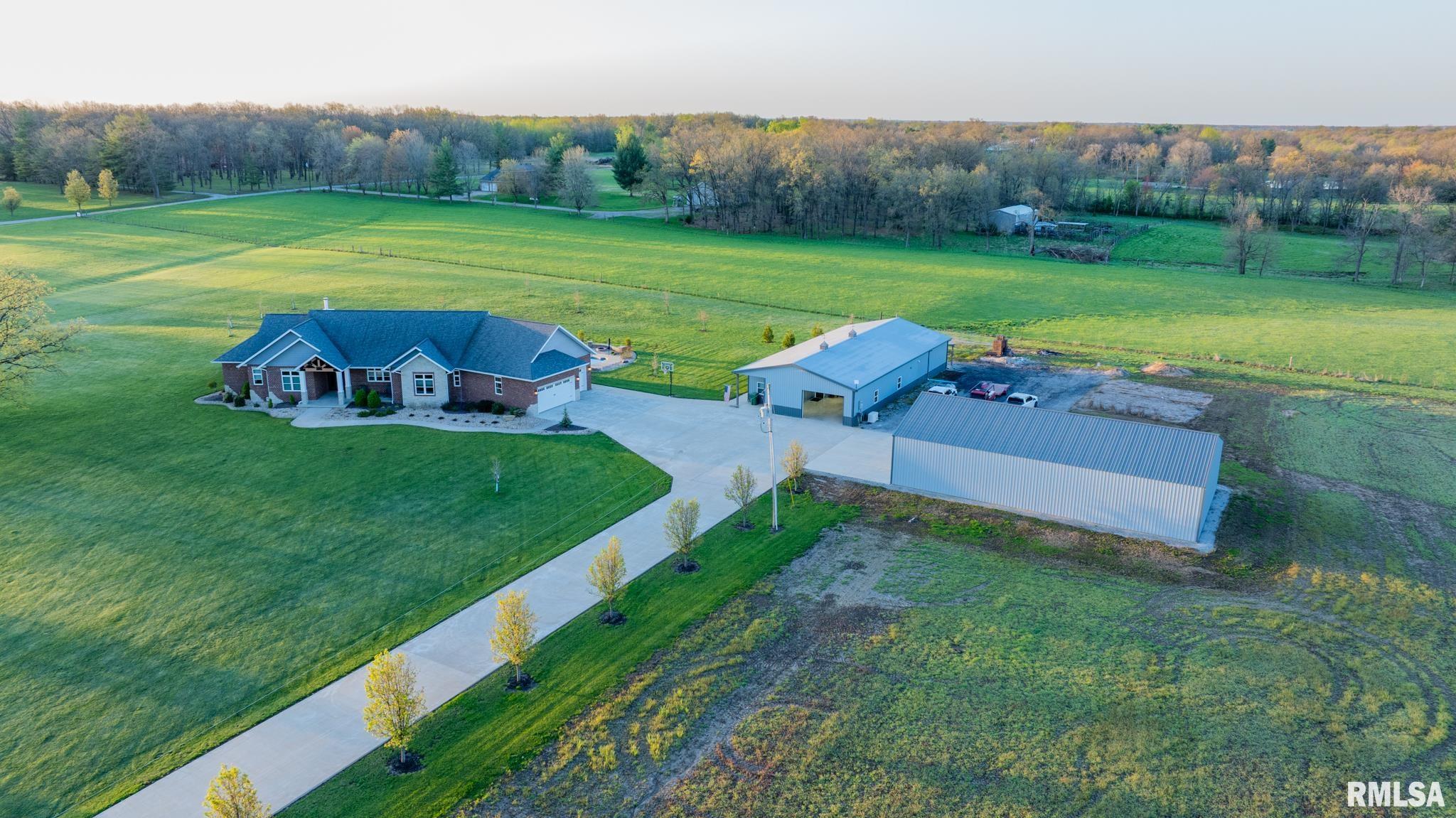 1611 East Baseline Road Centralia, IL 62801 - Photo 23 of 100