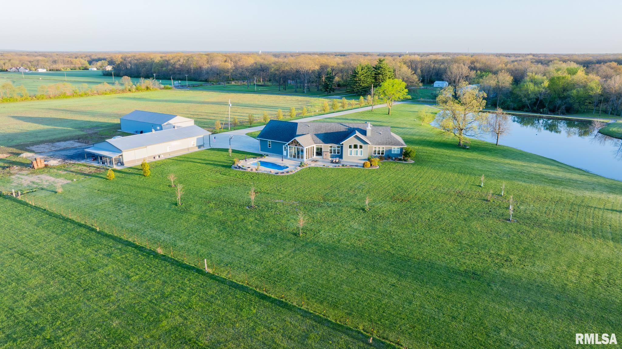 1611 East Baseline Road Centralia, IL 62801 - Photo 30 of 100