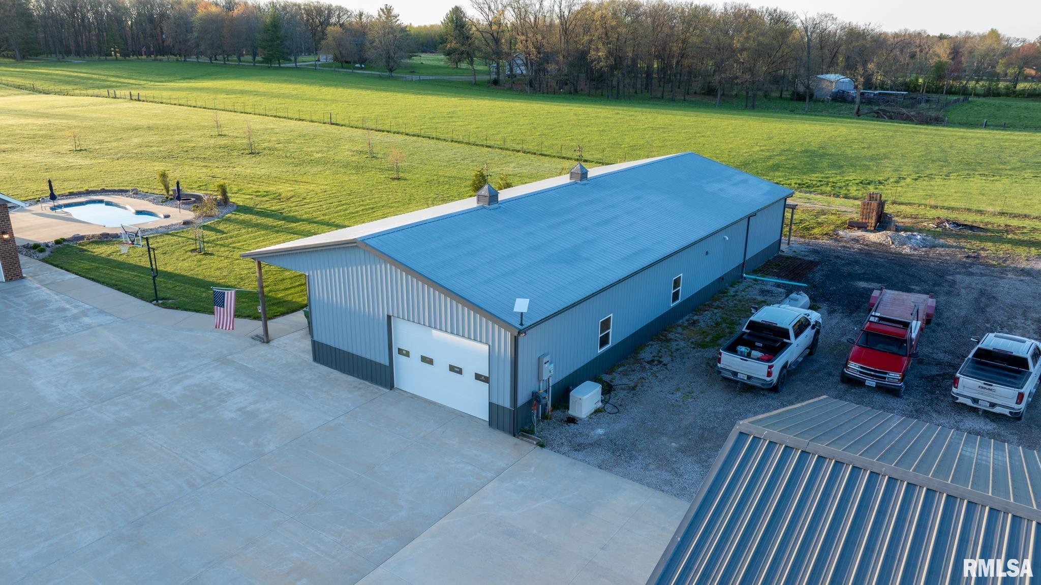 1611 East Baseline Road Centralia, IL 62801 - Photo 35 of 100