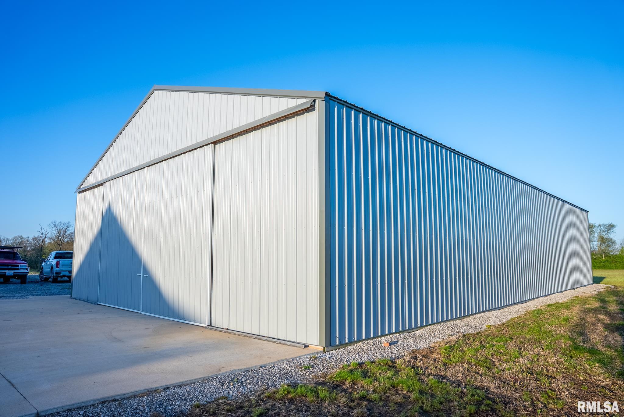 1611 East Baseline Road Centralia, IL 62801 - Photo 40 of 100
