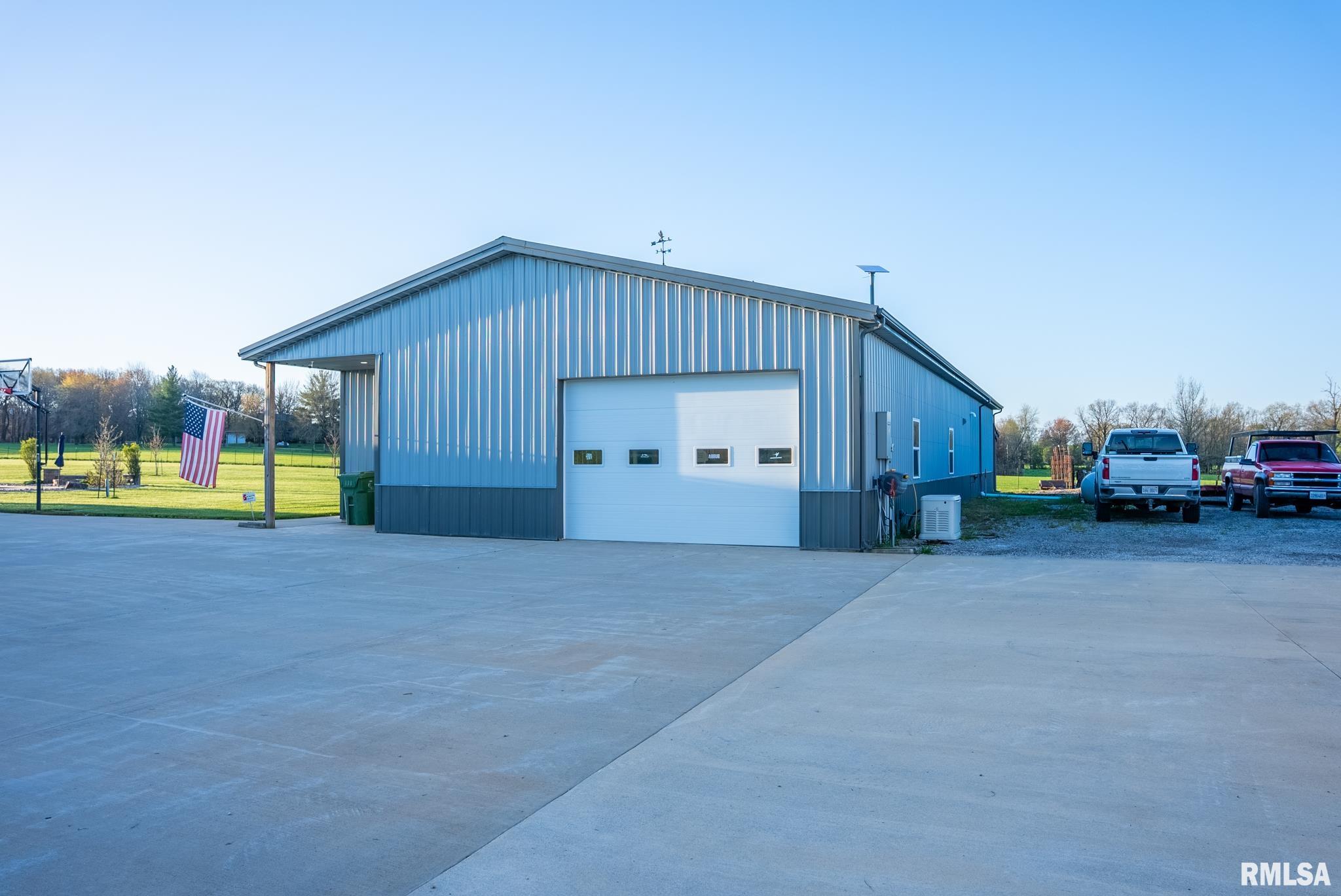1611 East Baseline Road Centralia, IL 62801 - Photo 41 of 100
