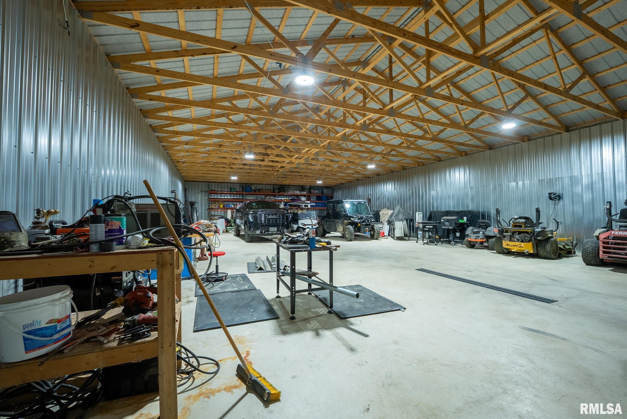 1611 East Baseline Road Centralia, IL 62801 - Photo 58 of 100