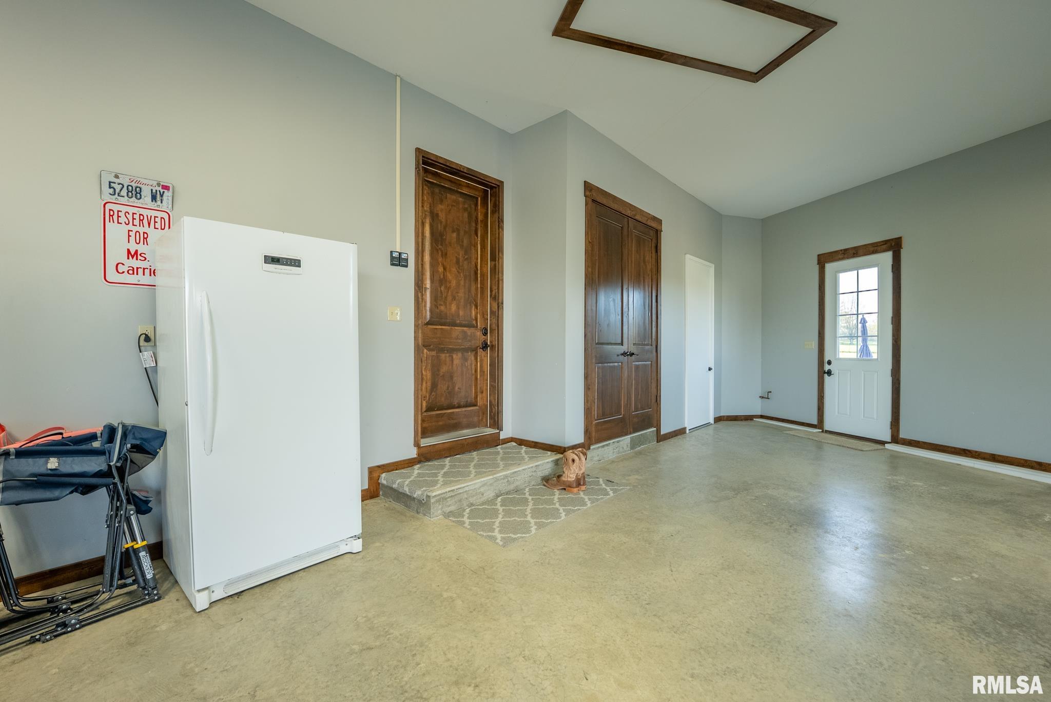 1611 East Baseline Road Centralia, IL 62801 - Photo 72 of 100
