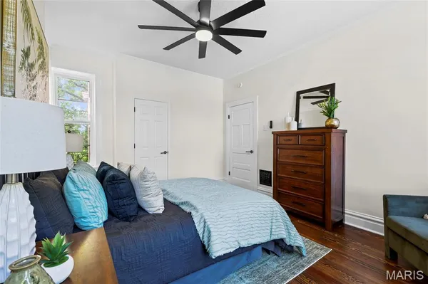 $430,000 | 3525 Hartford Street, St. Louis, MO 63118