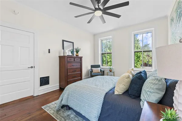 $430,000 | 3525 Hartford Street, St. Louis, MO 63118