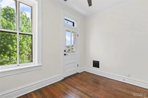 $430,000 | 3525 Hartford Street, St. Louis, MO 63118