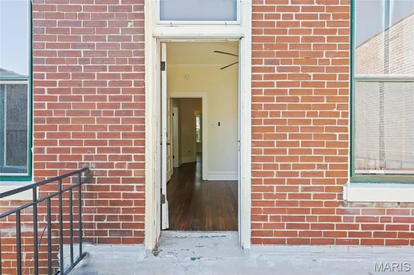 $430,000 | 3525 Hartford Street, St. Louis, MO 63118