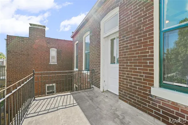 $430,000 | 3525 Hartford Street, St. Louis, MO 63118