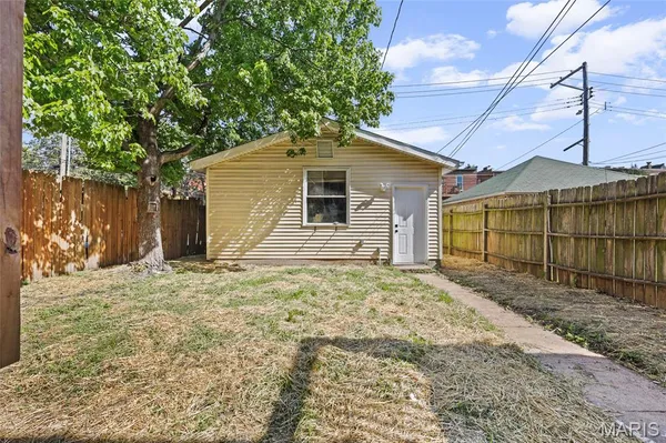 $430,000 | 3525 Hartford Street, St. Louis, MO 63118