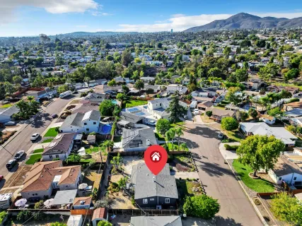 a front view of house with yard