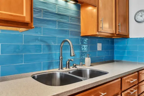 a close view of sink and tap