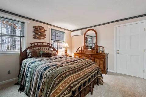 $1,895,000 | 38 Lake Shore Drive, Unit 10, Moultonborough, NH 03254