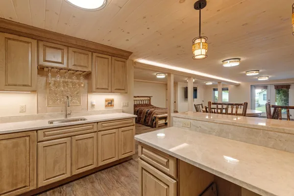 $1,895,000 | 38 Lake Shore Drive, Unit 10, Moultonborough, NH 03254