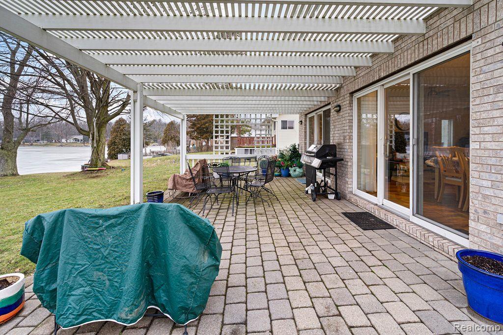 2205 West Fork Road Lapeer, MI 48446 - Photo 36 of 58