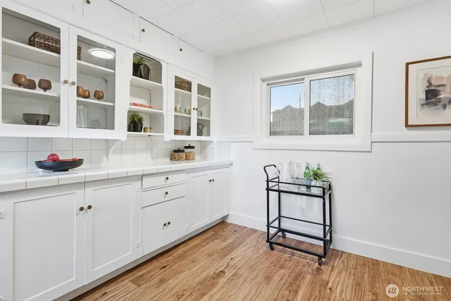 $648,000 | 833 Northwest 52nd Street, Seattle, WA 98107