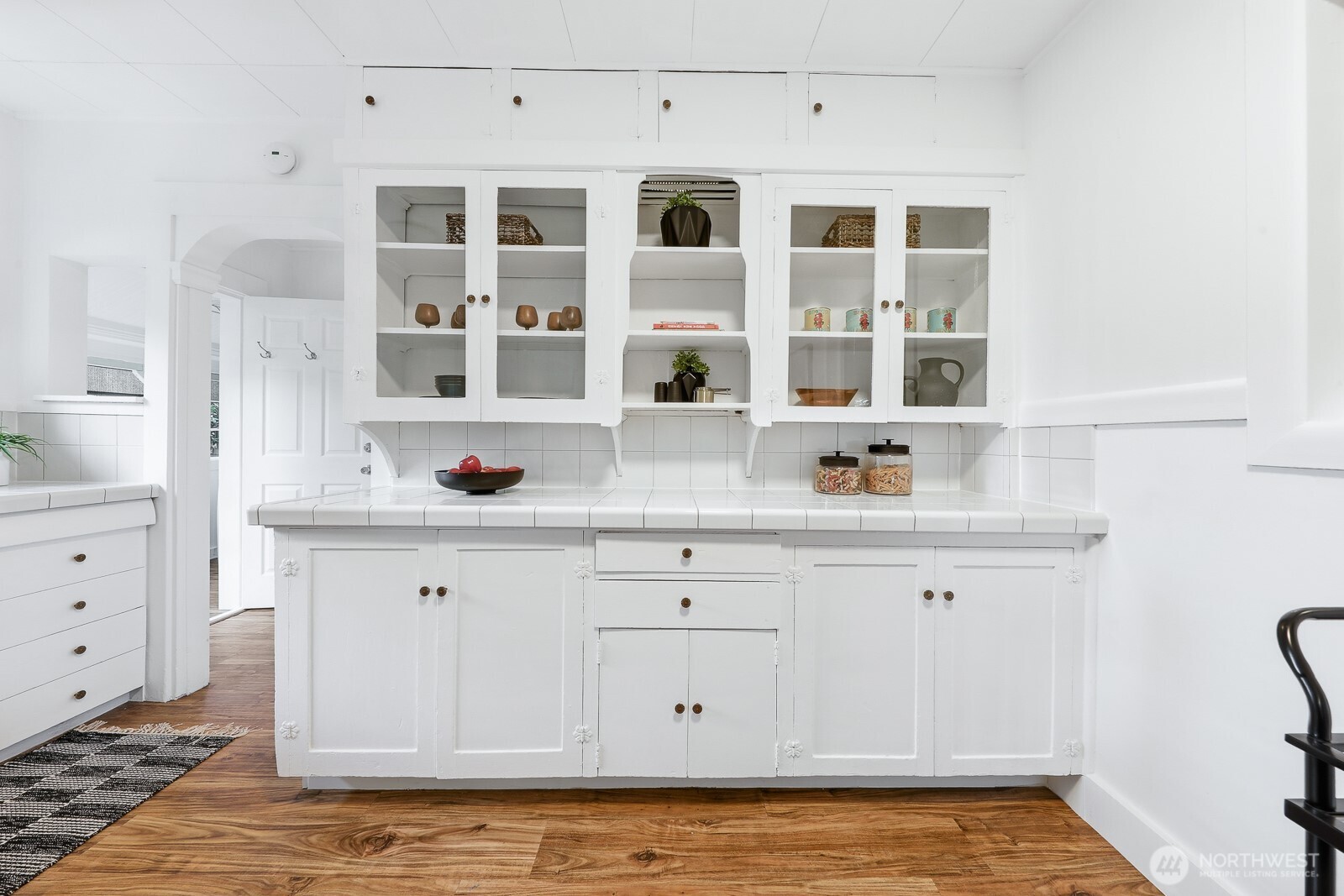 833 Northwest 52nd Street Seattle, WA 98107 - Photo 12 of 35